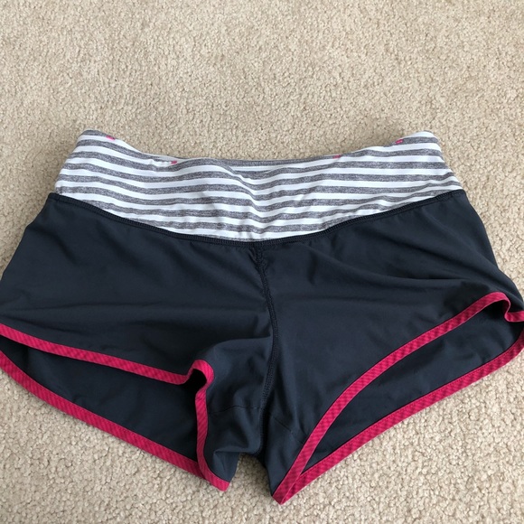 lululemon athletica Pants - Lululemon running shorts striped waist band
